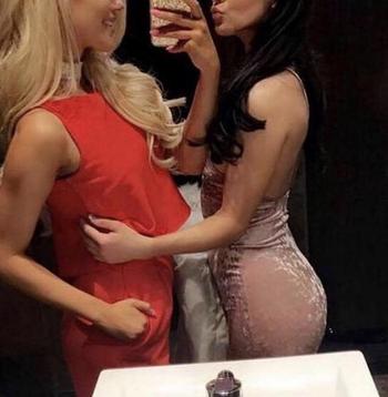 , 21  female escort, Hamilton
