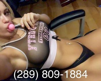 , 25  female escort, Hamilton
