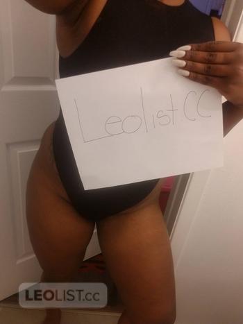 Sarrah Love, 23 Mixed female escort, Hamilton