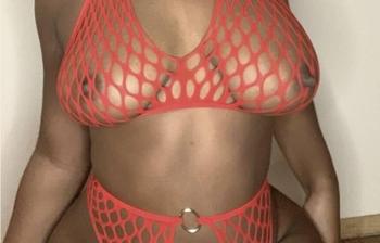 lotus, 21 Mixed female escort, Hamilton