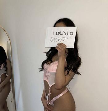 Angel, 20 Mixed female escort, Hamilton