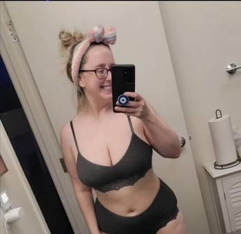 Lila, 29 Caucasian/White female escort, Hamilton