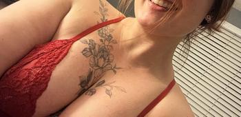 Ferya, 24 Caucasian/White female escort, Hamilton