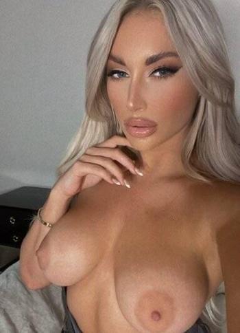 Laura, 25 Caucasian/White female escort, Hamilton